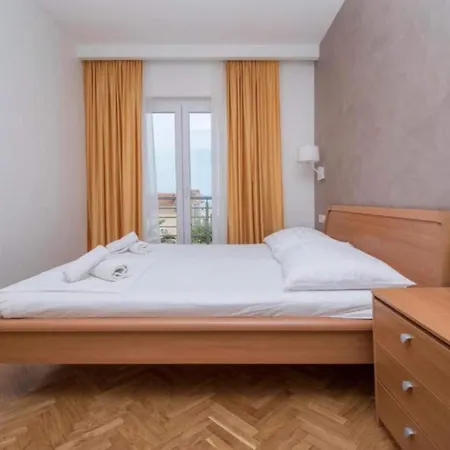 Antonio - One Bedroom With Balcony And Sea View - 3 Tučepi